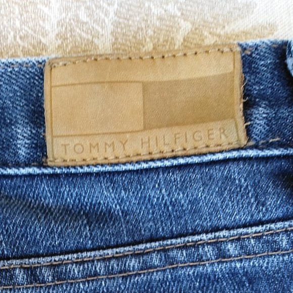 Tommy Hilfiger Boot-Cut euc - Picture 6 of 8